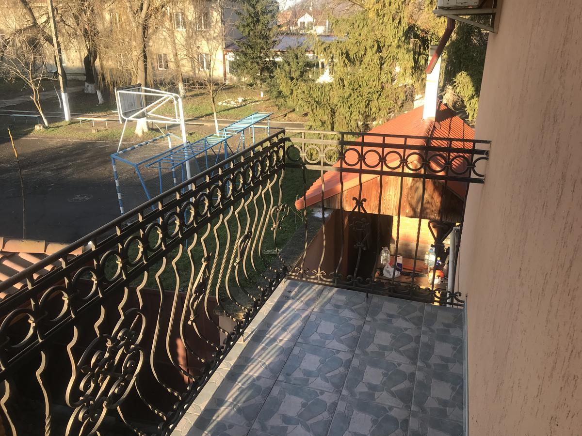 Отель Domino Береговое Экстерьер фото